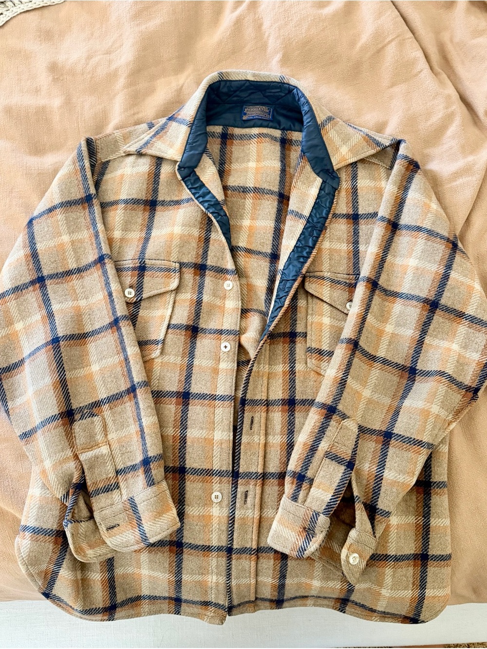 VINTAGE 60/70’s Men’s Pendleton Beige and Navy Wool Jacket